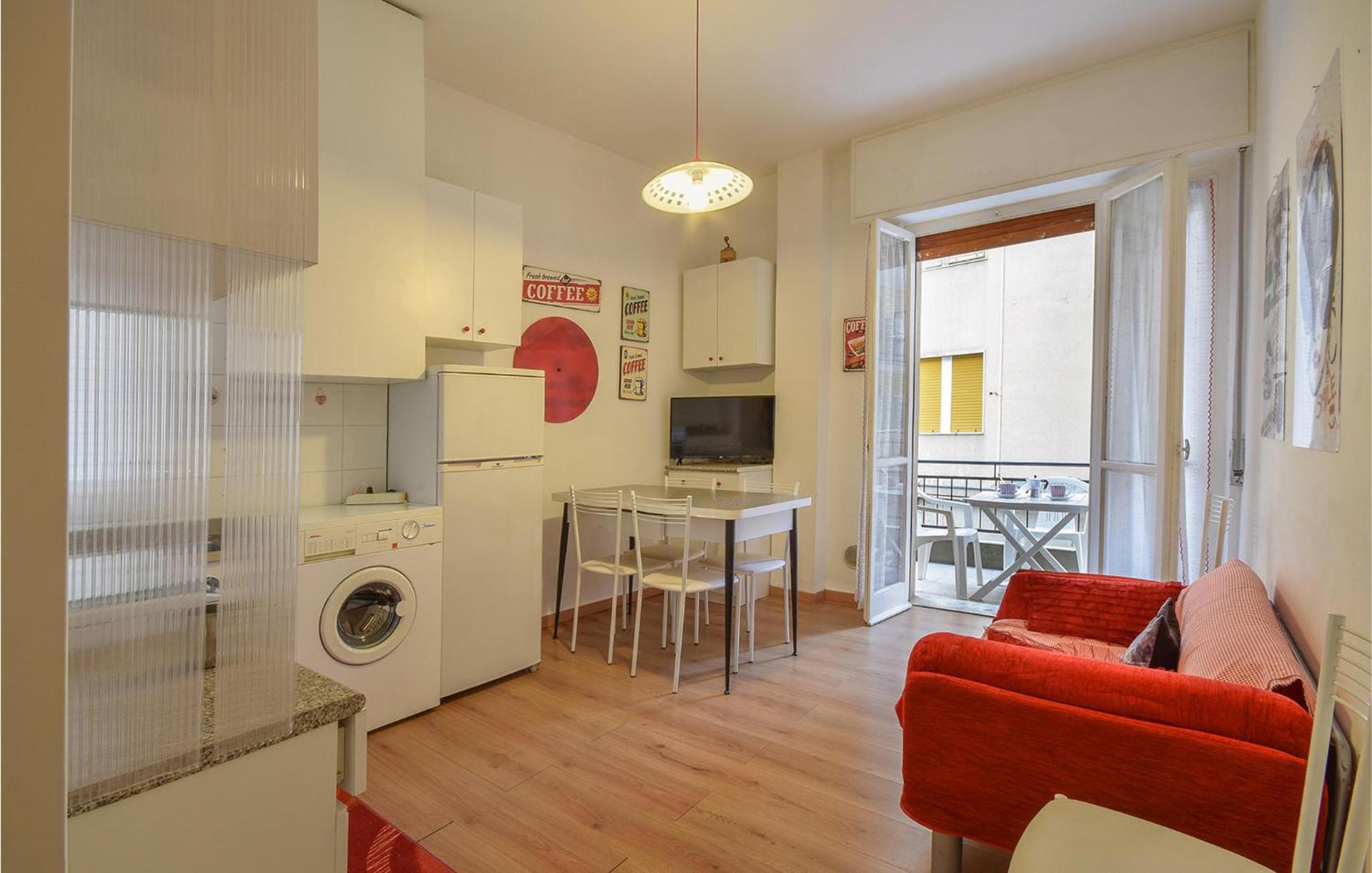 Nice Apartment In Loano With Kitchenette Kültér fotó