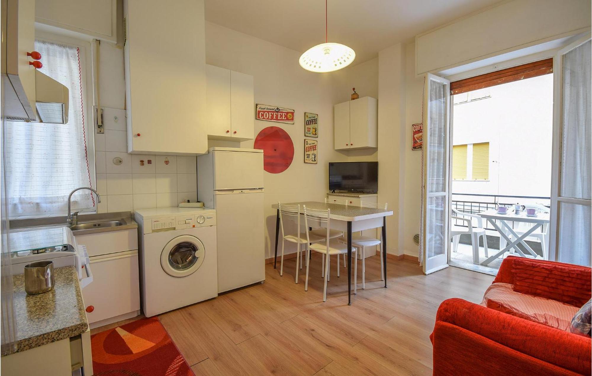 Nice Apartment In Loano With Kitchenette Kültér fotó